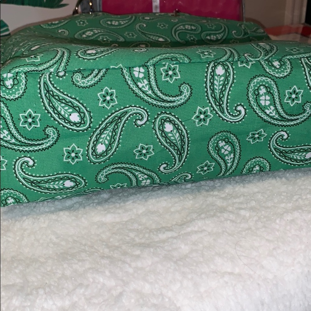 NEIMAN MARCUS BANDANA BAGS IN GREEN, RED & BLUE - Picture 5 of 8